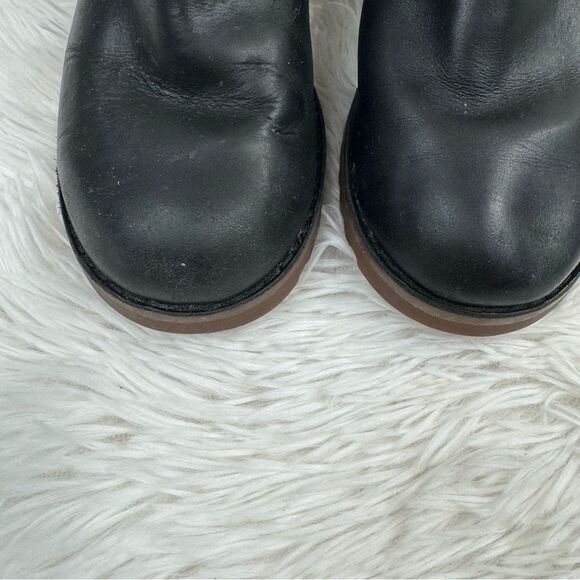 UGG Australia Callum Unisex Water Repellent  Boots - Picture 3 of 10